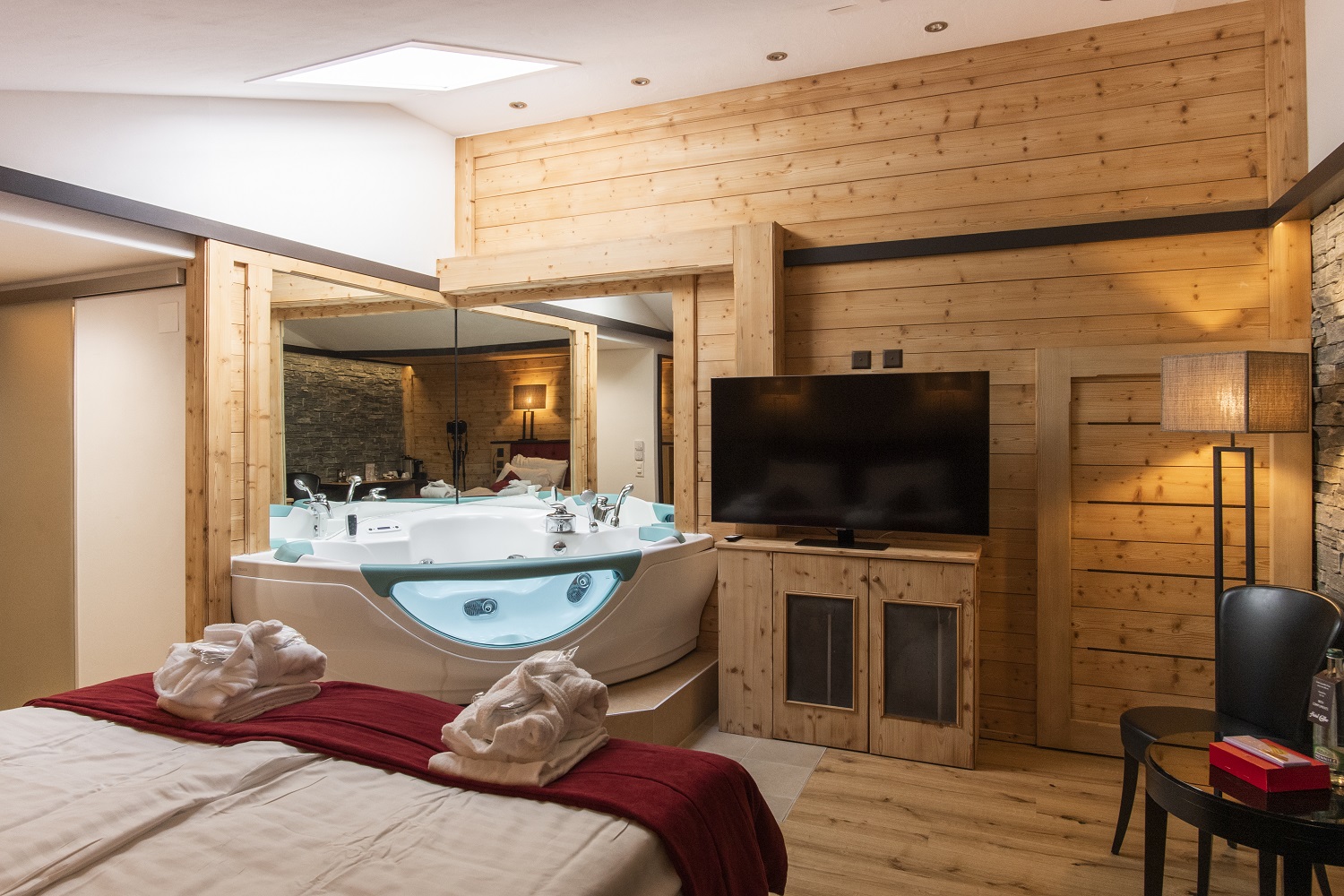 Suite Jacuzzi #215
